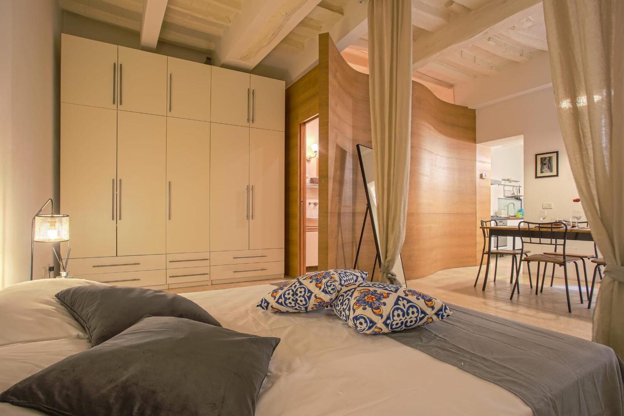 Santospirito Suite - Hosted By Sweetstay Флоренция Экстерьер фото